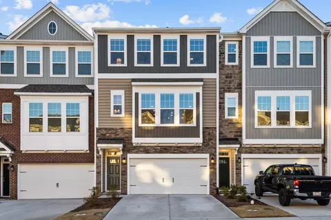 1024 Falling Rock Pl, Durham, NC 27703 photo 1