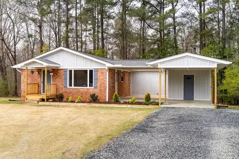 8 Holmes Cir, Durham, NC 27713 photo 2