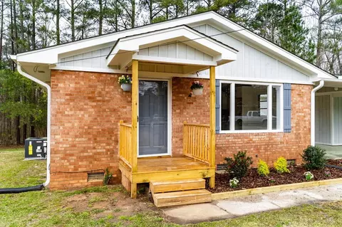 8 Holmes Cir, Durham, NC 27713 photo 20