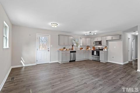 1101 Springdale Dr, Durham, NC 27707 photo 5