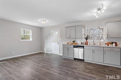 1101 Springdale Dr, Durham, NC 27707 photo 6