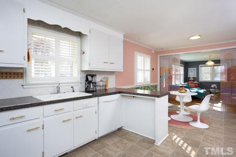714 Carter Ave, Durham, NC 27703 photo 9