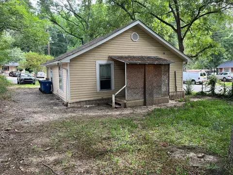 2810 Ashe St, Durham, NC 27703 photo 2