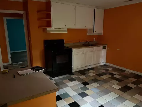 2810 Ashe St, Durham, NC 27703 photo 3
