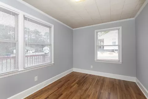 1114 E Oak Dr, Durham, NC 27712 photo 12