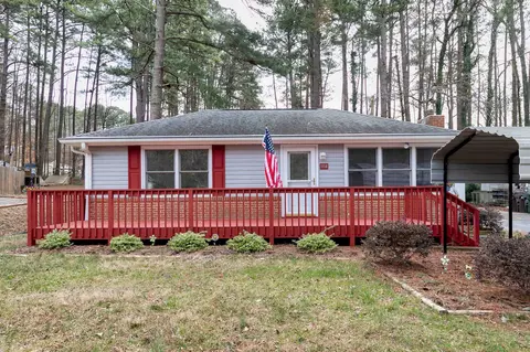 1114 E Oak Dr, Durham, NC 27712 photo 1