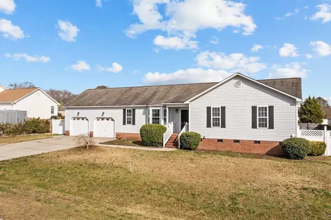 8824 Buckshot Ln, Willow Spring, NC 27592 photo 4