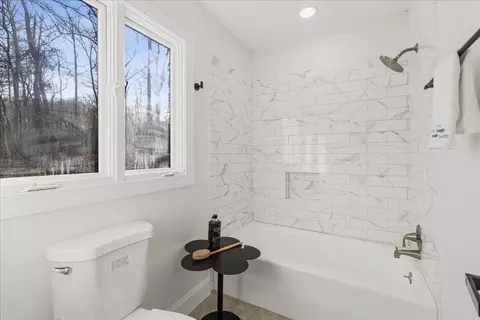 306 Barclay Rd, Durham, NC 27712 photo 45