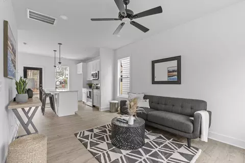 2406 Thorne St, Durham, NC 27704 photo 7