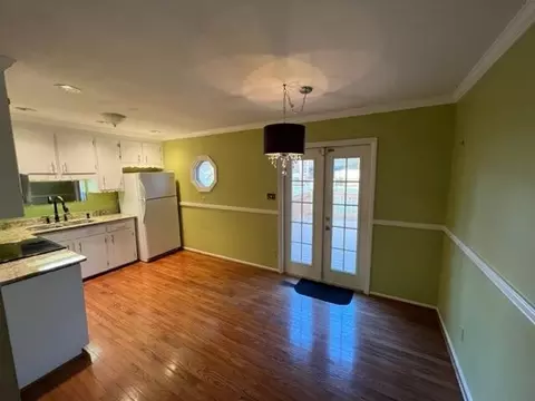 302 Saint St, Dunn, NC 28334 photo 2