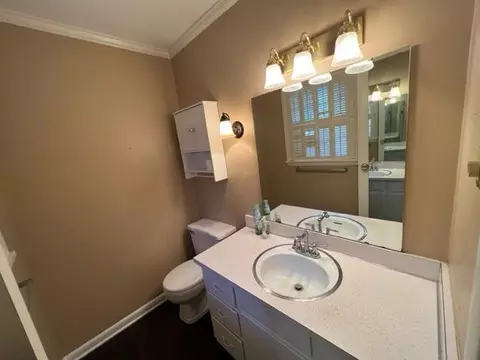 302 Saint St, Dunn, NC 28334 photo 8