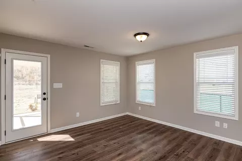 24 Mountain View Dr, Garner, NC 27529 photo 9