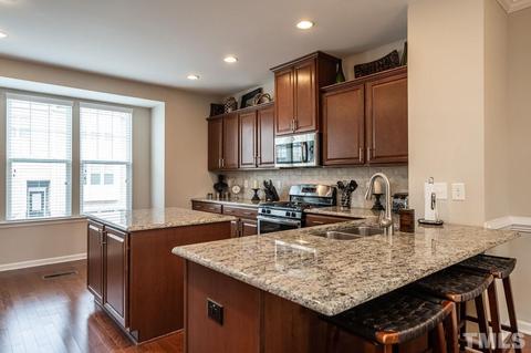 4008 Robious Ct, Cary, NC 27519 photo 11