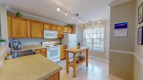 9 Whittier Way, Durham, NC 27712 photo 3