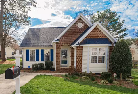 9 Whittier Way, Durham, NC 27712 photo 1