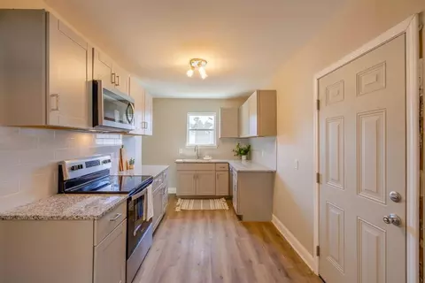 2821 S Roxboro St, Durham, NC 27707 photo 12