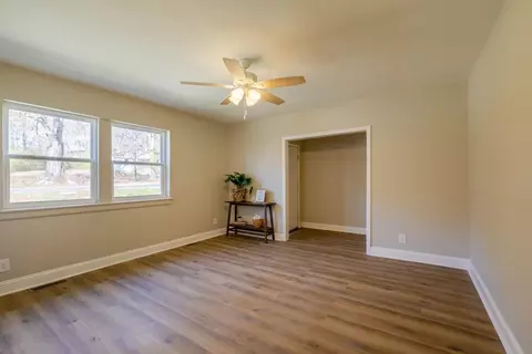 2821 S Roxboro St, Durham, NC 27707 photo 7