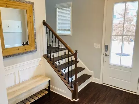 1559 Highpoint St, Wake Forest, NC 27587 photo 2
