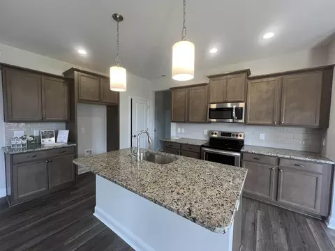 102 Fireside Dr, Benson, NC 27504 photo 12