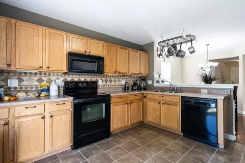 2912 Skybrook Ln, Durham, NC 27703 photo 3