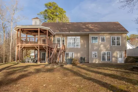 127 Bridgewater Dr, Henrico, NC 27842