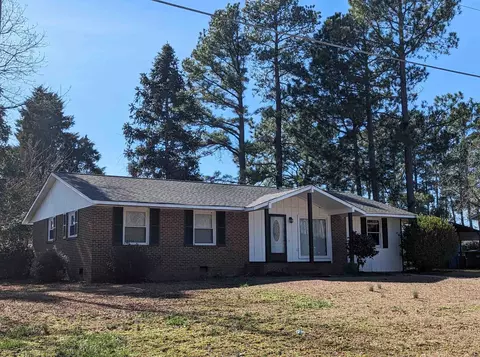 1101 W Pope St, Benson, NC 27504