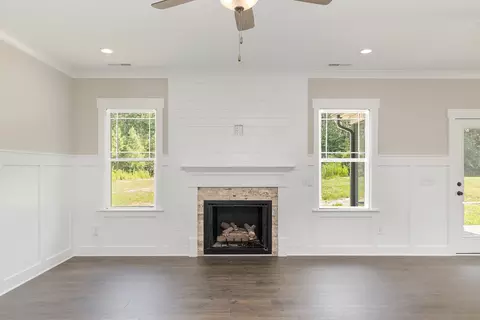 364 Jackson Pond Dr, Smithfield, NC 27577 photo 4