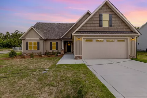 364 Jackson Pond Dr, Smithfield, NC 27577