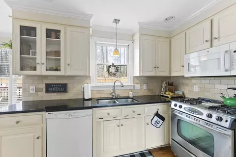 1805 Lisburn Ct, Garner, NC 27529 photo 7