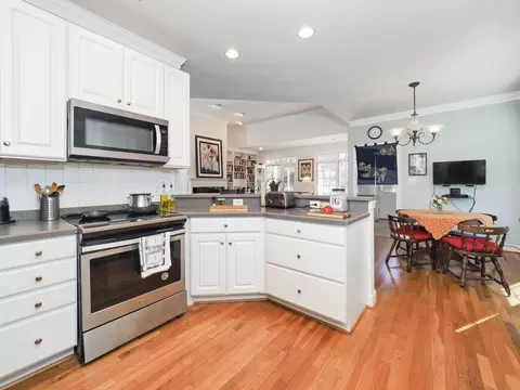 42 Cheswick Pl, Durham, NC 27707 photo 8
