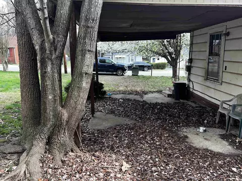 1259 Pointer St, Roxboro, NC 27573 photo 37