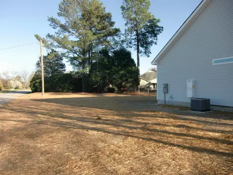 710 Memorial Ave, Dunn, NC 28334 photo 43