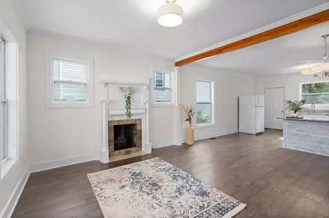 408 Cecil St, Durham, NC 27707 photo 4