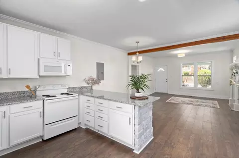 408 Cecil St, Durham, NC 27707 photo 11