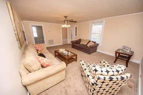 511 W E St, Erwin, NC 28339 photo 11