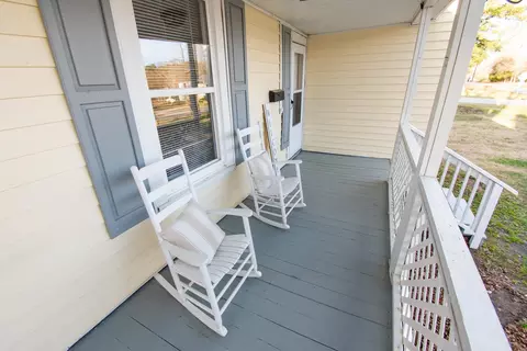 511 W E St, Erwin, NC 28339 photo 7
