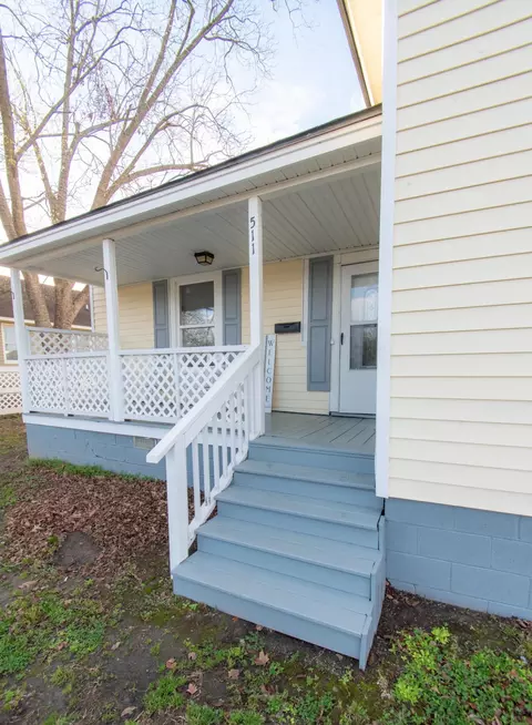 511 W E St, Erwin, NC 28339 photo 6