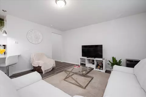 313 Bedivere Ln, Durham, NC 27703 photo 7