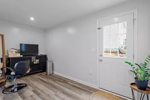 1105 Pale Moss Dr, Durham, NC 27704 photo 8
