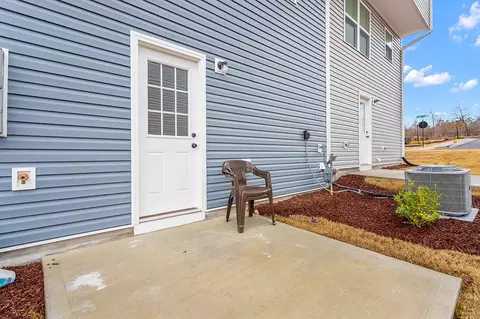 1105 Pale Moss Dr, Durham, NC 27704 photo 35