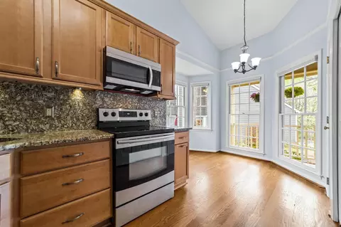 33 Kings Mount Ct, Durham, NC 27713 photo 4