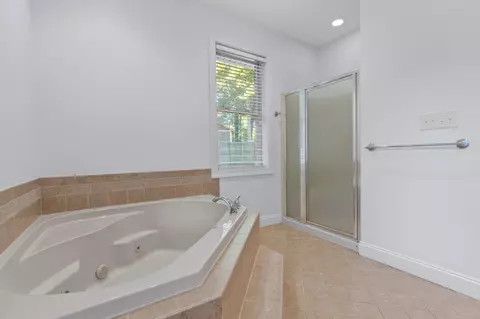 1222 Oak Dr, Durham, NC 27712 photo 25