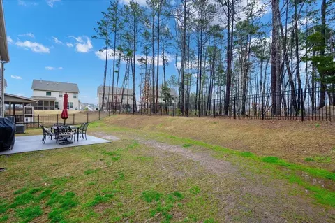 1113 Big Spring Cir, Durham, NC 27703 photo 3