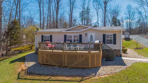 185 Stover Davis Rd, Leasburg, NC 27291