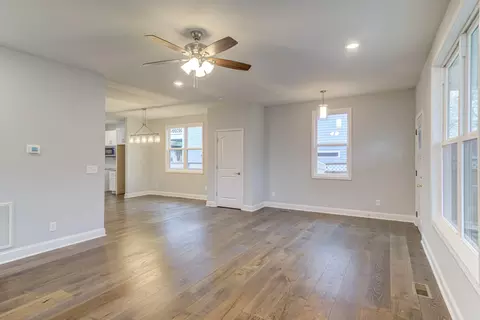 607 Dowd St, Durham, NC 27701 photo 8