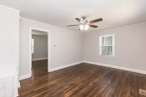 807 Brye St, Durham, NC 27703 photo 5