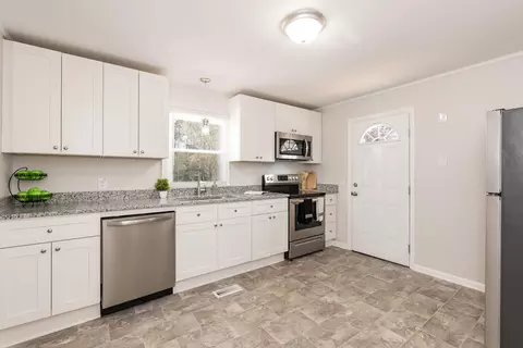 807 Brye St, Durham, NC 27703 photo 6