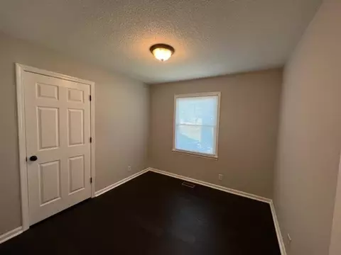 29 Crestview Dr, Angier, NC 27501 photo 4
