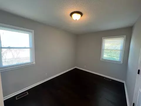 29 Crestview Dr, Angier, NC 27501 photo 2