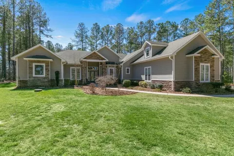 1051 Grace Rd, Benson, NC 27504 photo 1
